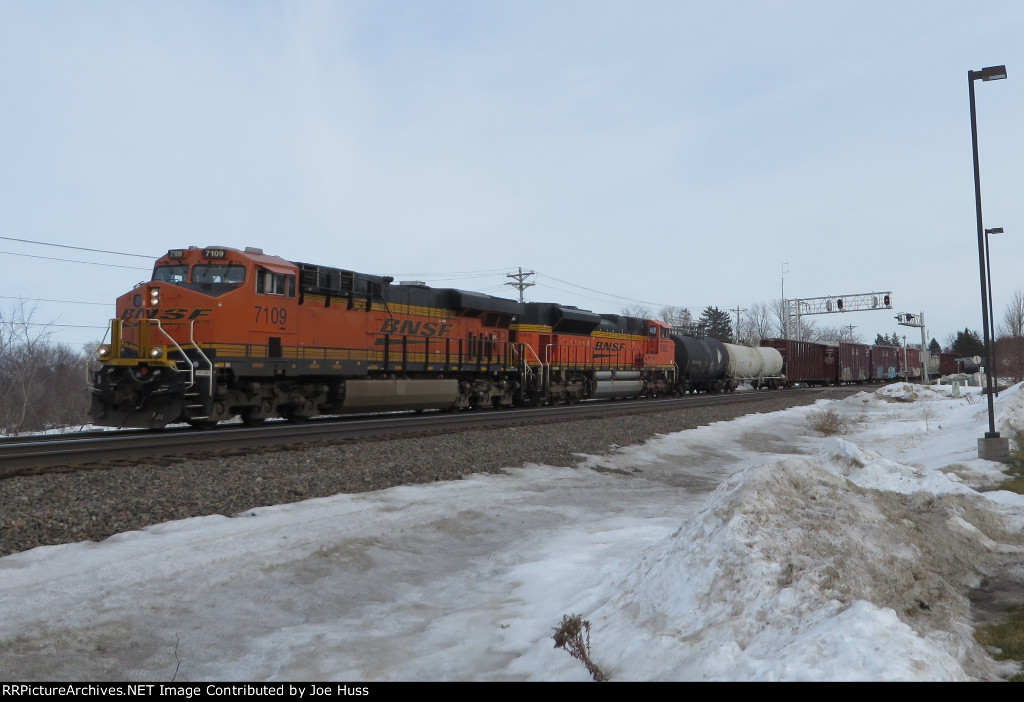 BNSF 7109 West